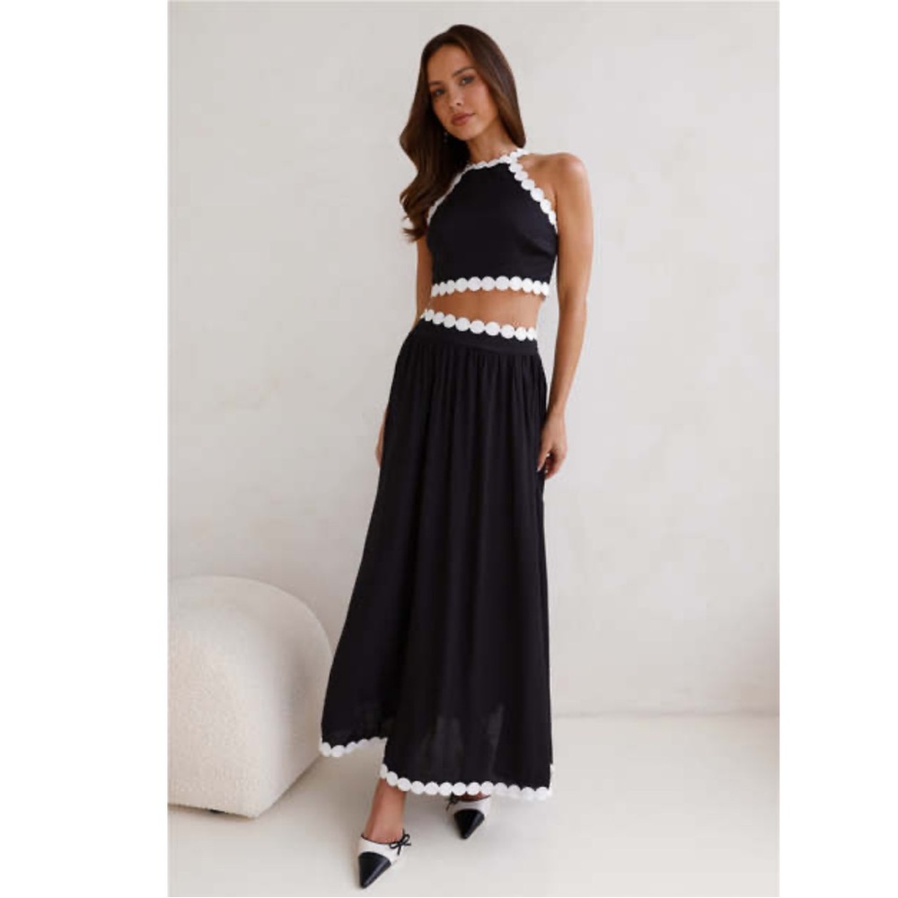 Hello Molly Black Maxi Skirt Size XL